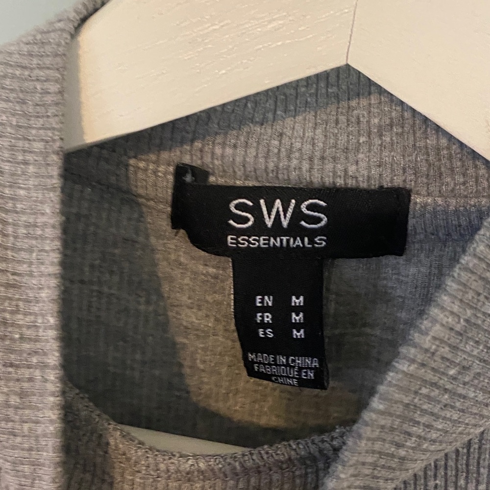 Gray Ribbed Women's Turtle Neck - Picture 2 of 3